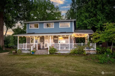 11212 NE Tiger Way, Kingston, WA 98346