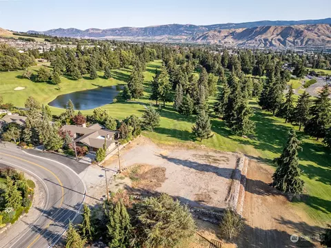 440 19th St NE, East Wenatchee, WA 98802