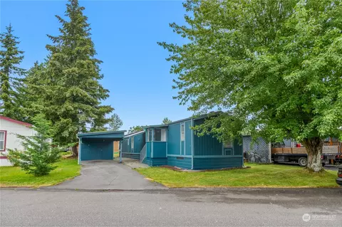 2600 E Division St #25, Mount Vernon, WA 98274