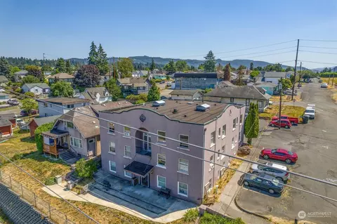 300 N 5th Ave, Kelso, WA 98626