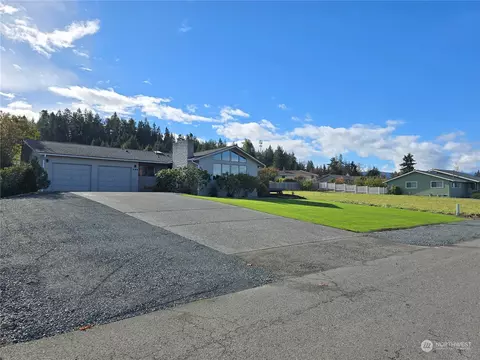 403 Norman St, Sequim, WA 98382 photo 3