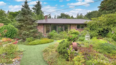 14007 183rd Ave SE, Renton, WA 98059