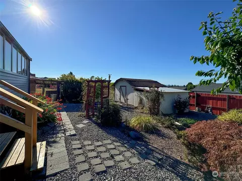 Exterior - 302 W Eunice St, Sequim, WA 98382 photo 10 of 11
