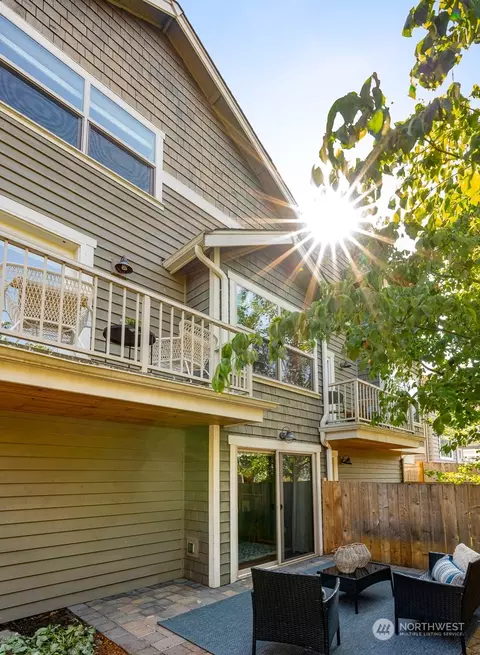 1761 NW 58th St #A, Seattle, WA 98107