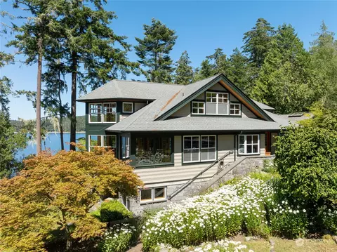 305 Doe Run Rd, Lopez Island, WA 98261