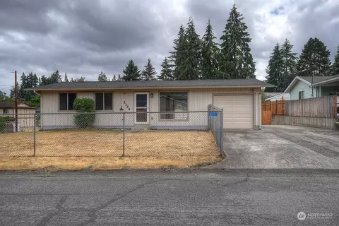 2324 Pamela Pl, Steilacoom, WA 98388