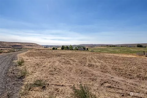 33 Hidden Acres Dr, Ellensburg, WA 98926