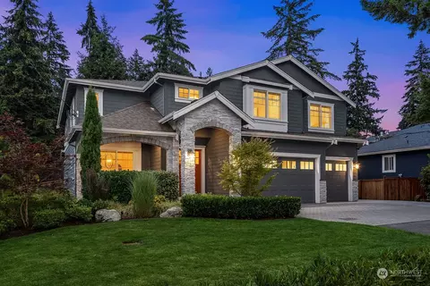3622 84th Ave SE, Mercer Island, WA 98040
