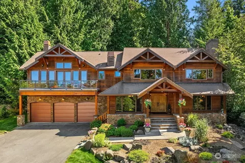 2435 Squak Mountain Loop SW, Issaquah, WA 98027
