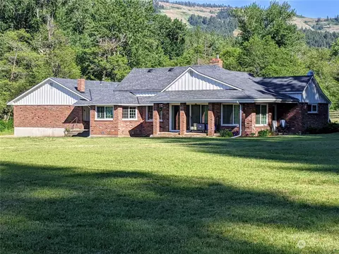 9425 Mill Crk, Walla Walla, WA 99362