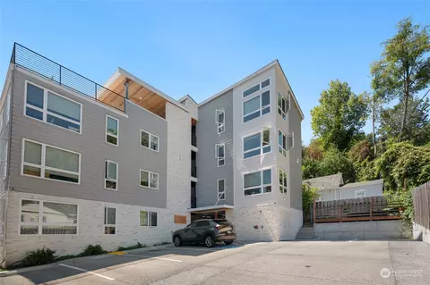 3005 Harbor Ave SW, Seattle, WA 98126