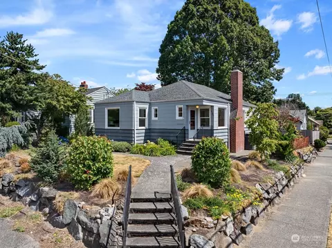 8300 18th Ave NW, Seattle, WA 98117