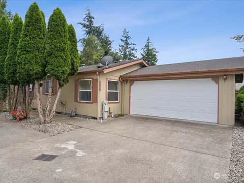 3540 Sylvan Pines Cir #11, Bremerton, WA 98310
