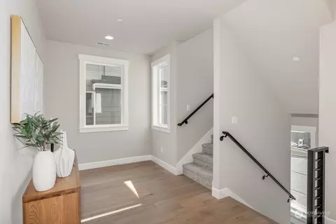 Entry Way - 20202 94th Dr NE, Bothell, WA 98011 photo 1 of 3
