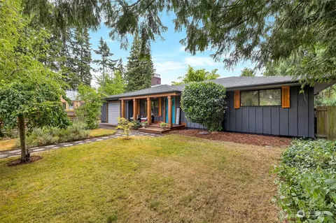 1019 14th St SW, Puyallup, WA 98371
