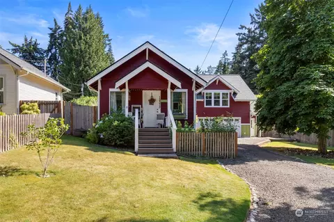 15373 NE Petterson Rd, Keyport, WA 98345