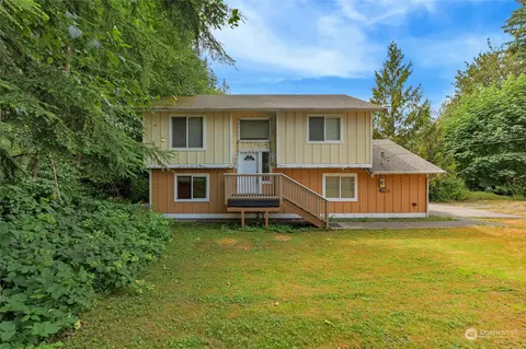 13002 S Loop View Dr, Granite Falls, WA 98252