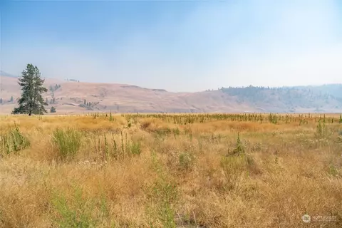 140 Sorona Way E, Tonasket, WA 98855