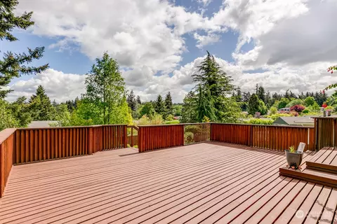 343 View Ridge Dr, Everett, WA 98203 photo 4