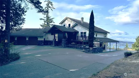 3450 Sheridan Trl, Bellingham, WA 98226