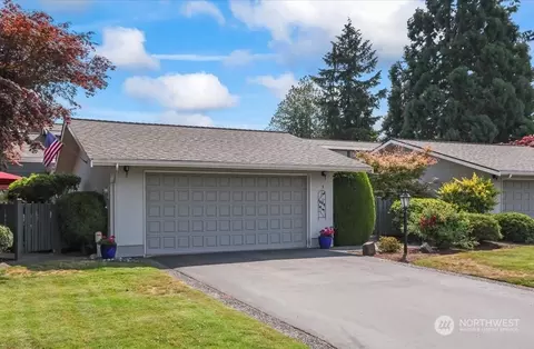 1821 NW 195th St #3, Shoreline, WA 98177