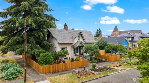 1804 Marion St, Enumclaw, WA 98022