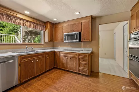 5608 Sound Ave, Everett, WA 98203 photo 11