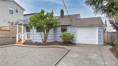 3210 NE 75th St, Seattle, WA 98115
