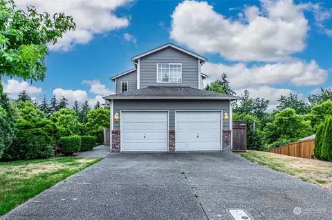 3301 49th St NE, Tacoma, WA 98422