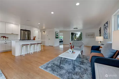 Other - 17822 85th Pl NE, Bothell, WA 98011 photo 5 of 11