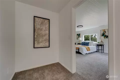 Entry Way - 17822 85th Pl NE, Bothell, WA 98011 photo 1 of 1