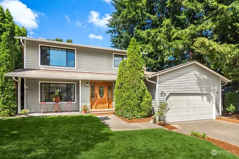 10030 NE 140th St, Kirkland, WA 98034