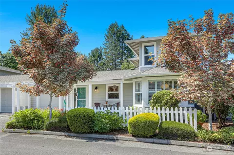 22458 SE 37th Ter, Issaquah, WA 98029