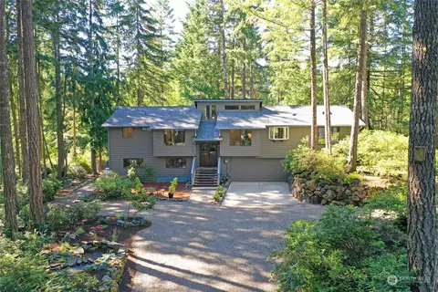 12809 Johnny Hoss Rd NW, Bremerton, WA 98312