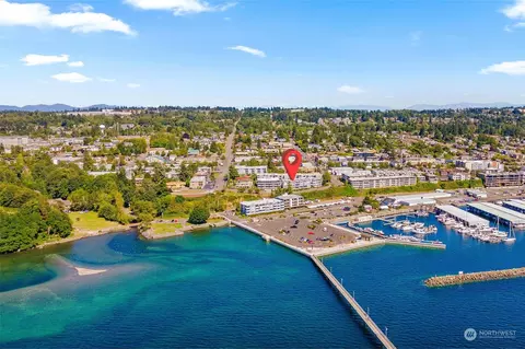 22226 Cliff Ave S #204, Des Moines, WA 98198