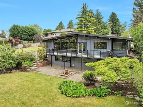 18833 1st Pl SW, Normandy Park, WA 98166