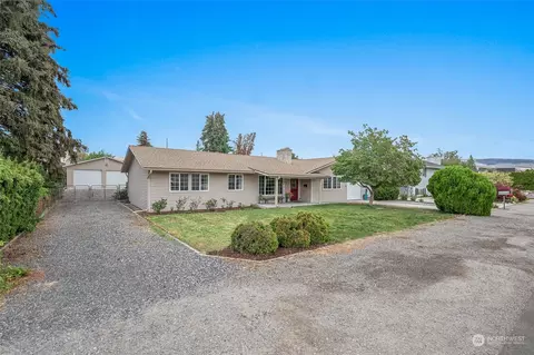 1720 Harris Pl, Wenatchee, WA 98801