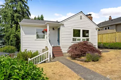 4141 40th Ave SW, Seattle, WA 98116