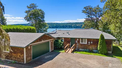 30281 Gamble Pl NE, Kingston, WA 98346