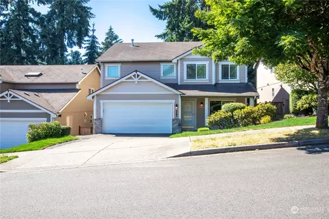 6821 11th Ave NE, Olympia, WA 98516