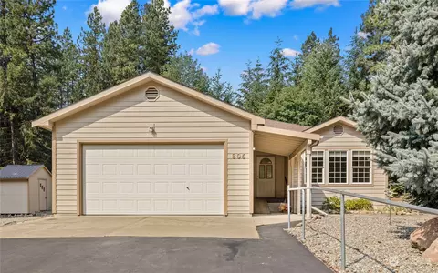 805 Roslyn Pl, Cle Elum, WA 98922