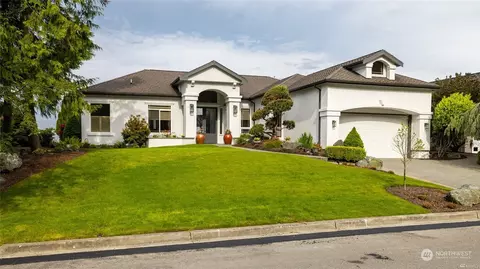 4214 Marine Heights Way, Anacortes, WA 98221