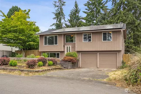 21019 Elberta Rd, Lynnwood, WA 98036