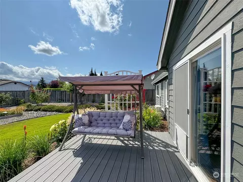 811 E Alder St, Sequim, WA 98382 photo 9
