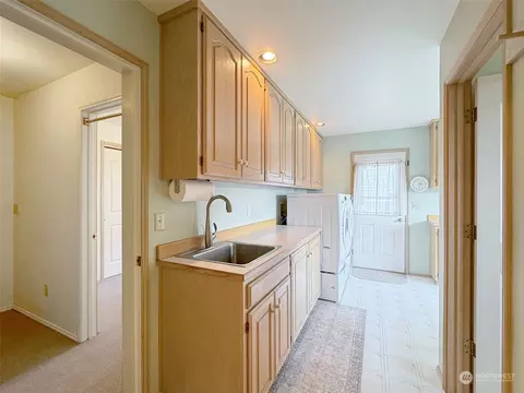 811 E Alder St, Sequim, WA 98382 photo 30