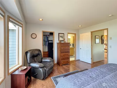 811 E Alder St, Sequim, WA 98382 photo 17