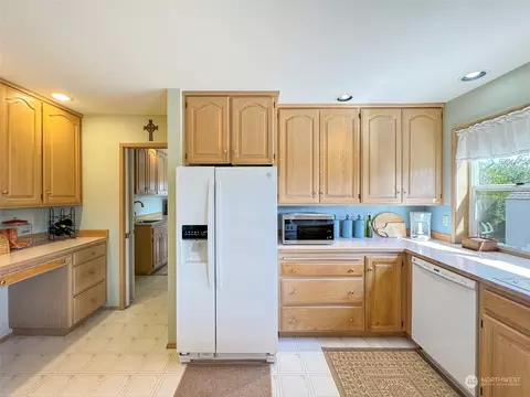 811 E Alder St, Sequim, WA 98382 photo 13