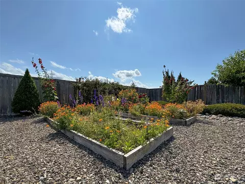 811 E Alder St, Sequim, WA 98382 photo 34