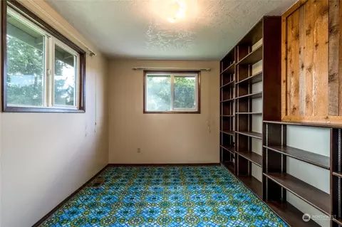 Bedroom - 1925 Gray Lynn Dr, Walla Walla, WA 99362 photo 5 of 5