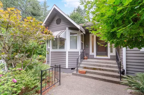 5123 Wilkinson Rd W, Bremerton, WA 98312